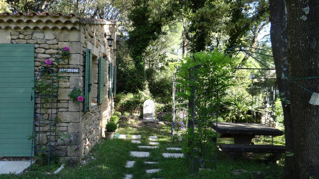 Villa Le Mazet à Remoulins Chambre photo