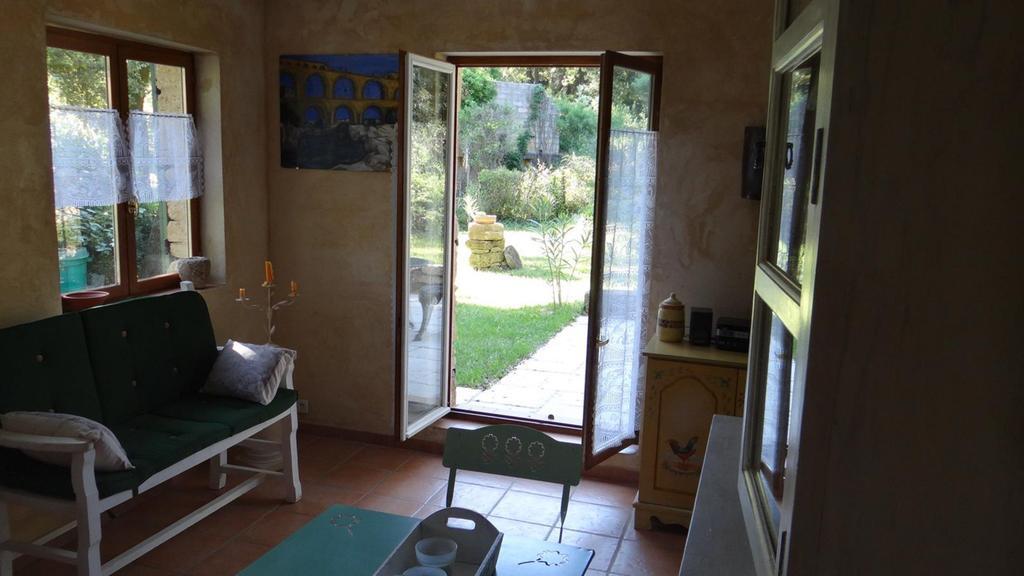 Villa Le Mazet à Remoulins Chambre photo